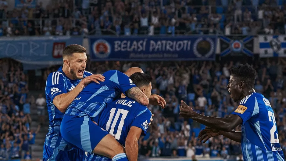 Ζήτησε και πήρε αναβολή η Σλόβαν