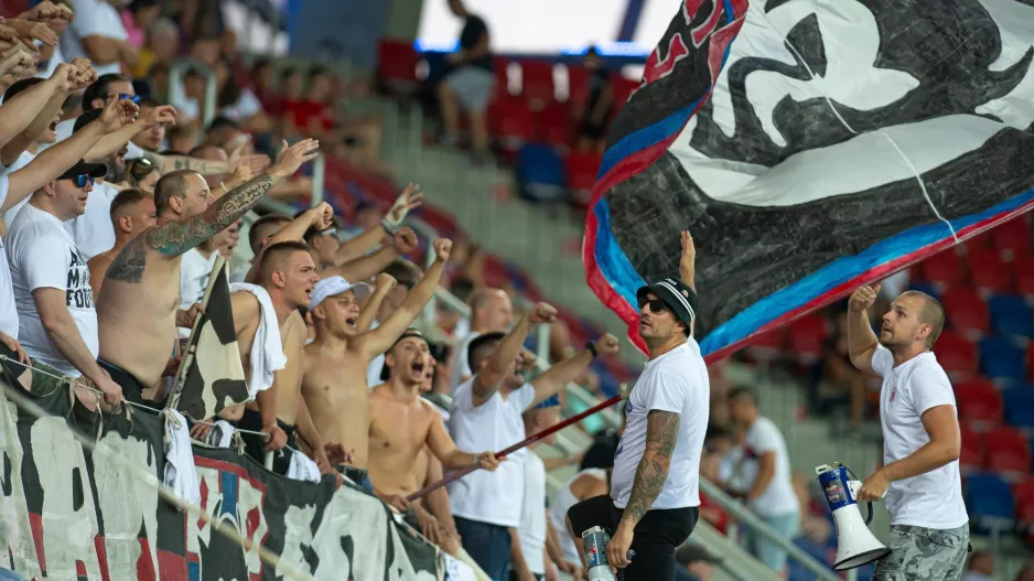 Sóstói Stadion/Ομόνοια