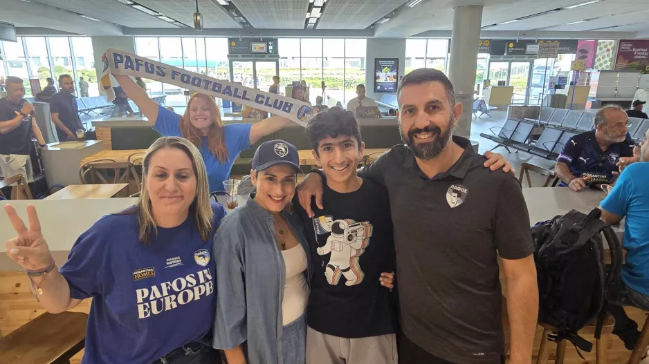 Με αισοδοξία...