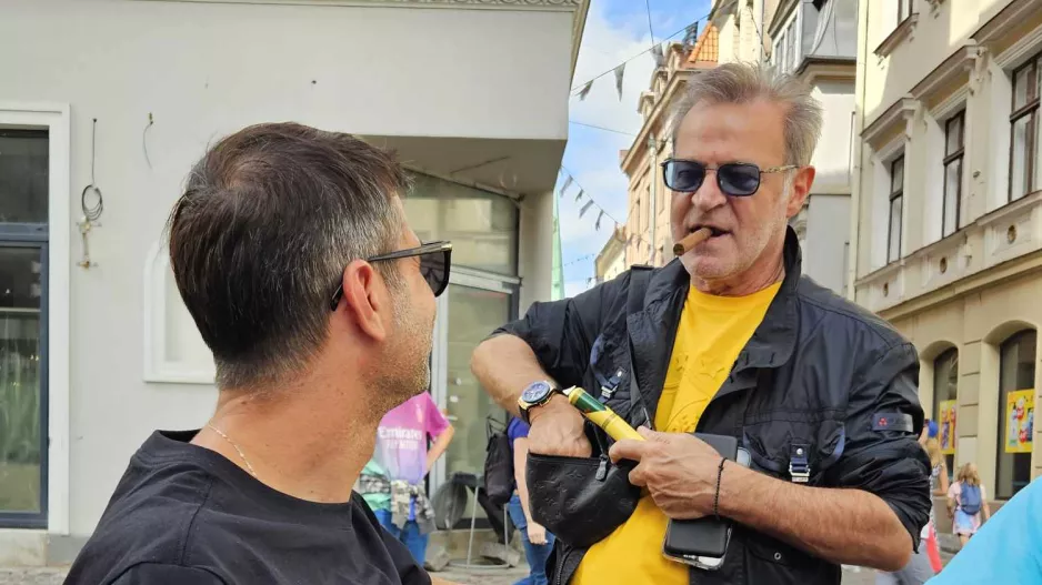 Χαλαρωτική βόλτα και... στάση για κουβεντούλα 