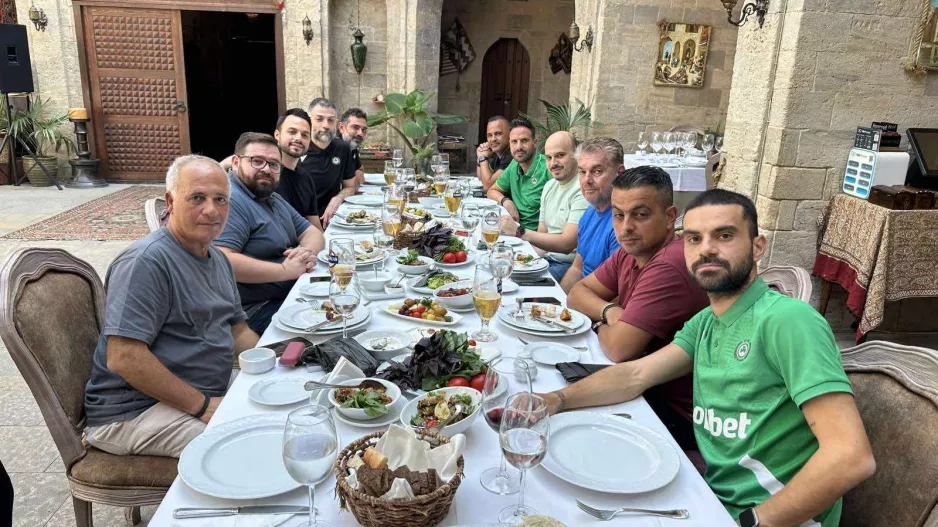 Γεύμα με Παπασταύρου