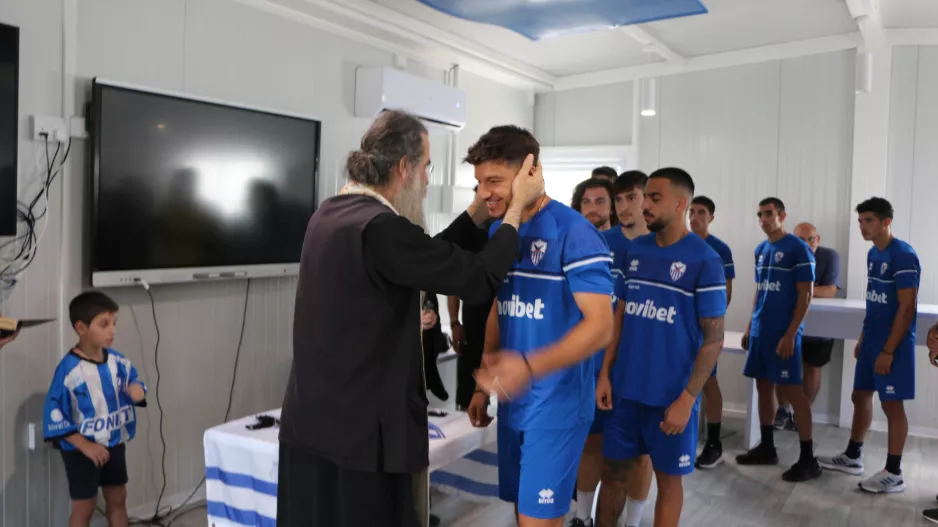 Ο καθιερωμένος αγιασμός της Ανόρθωσης (φώτος)