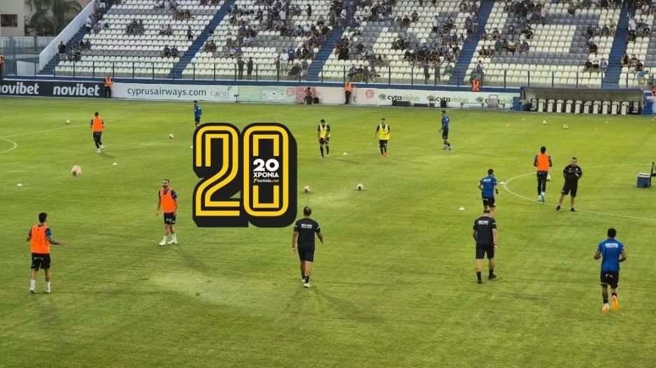 Ντεμπούτο για οκτώ!