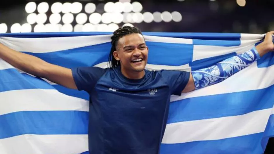 Καραλής: "Έχω περάσει δυσκολίες, κατάθλιψη, ρατσισμό, τραυματισμούς, αυτά με έκαναν δυνατό"