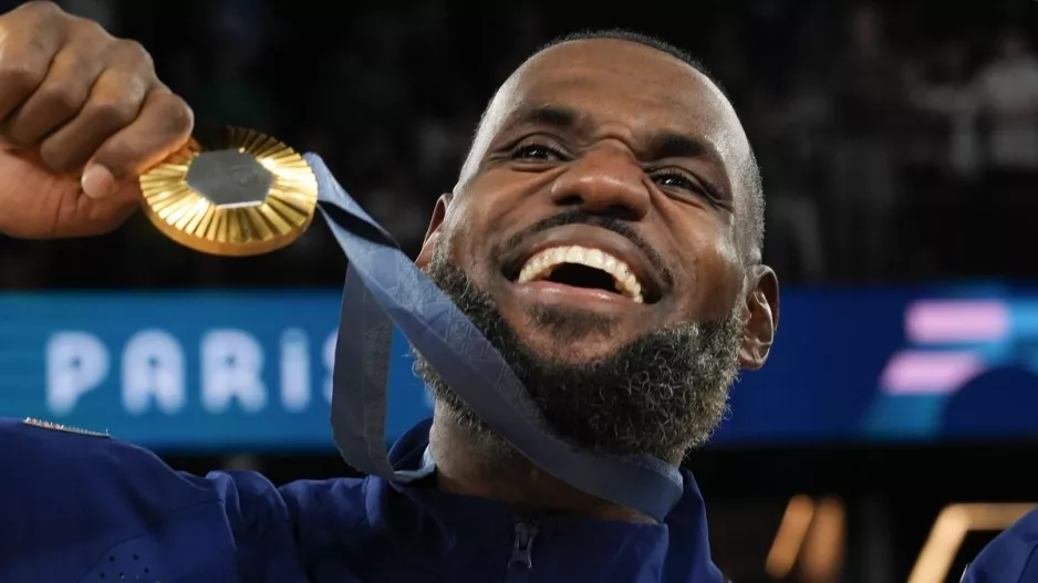 Avengers": Η ατάκα του ΛεΜπρόν για τη χρυσή Team USA μετά από τον θρίαμβο