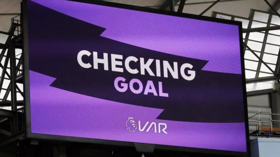 Η Premier League θα εξηγεί τις αποφάσεις του VAR στα social media