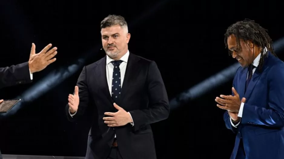 Αποθέωσε Ολυμπιακό ο Ζεβλάκοφ: "Αυτή η ομάδα είναι στην καρδιά μου" (Βίντεο)