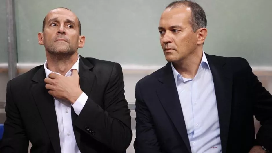 Ολυμπιακός: «Θα συνεχίσει να συμμετέχει στο ΔΣ του Παναθηναϊκού ο Μπίτζιος, ενώ διώκεται για μία τόσο σοβαρή υπόθεση;»