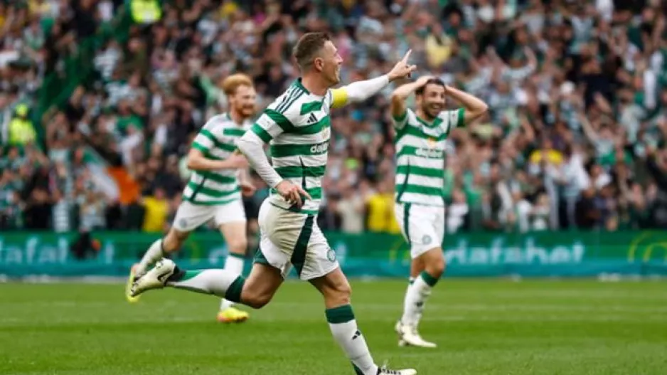 Σέλτικ - Ρέιντζερς: Το Old Firm βάφτηκε... πράσινο!