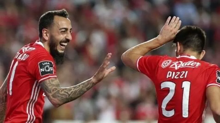 Pizzi σερβίρει, Μήτρογλου σκοράρει 