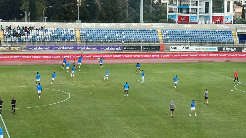Οι έντεκα του Καρσέδο - Δύο αλλαγές