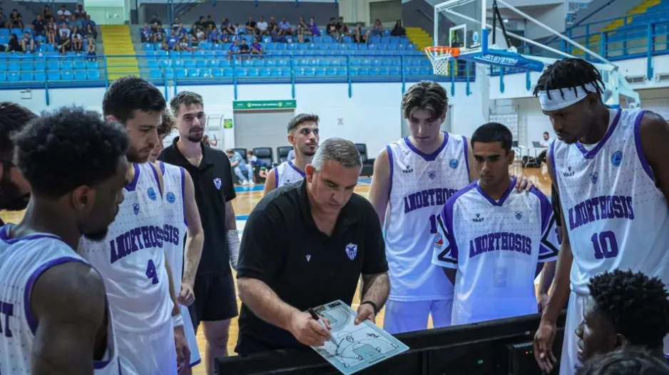 Ιστορική πρόκριση για Ανόρθωση (Το πρόγραμμα)