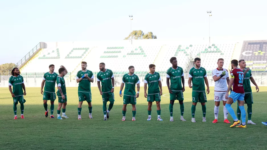 ΘΕΛΕΙ τους πρώτους ιστορικούς βαθμούς
