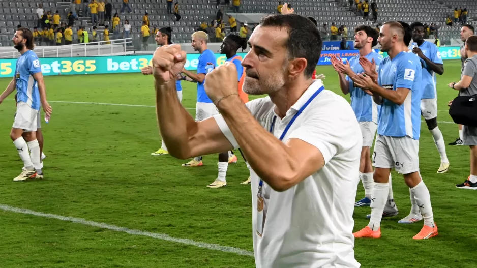 Οδηγός... Καρσέδο!
