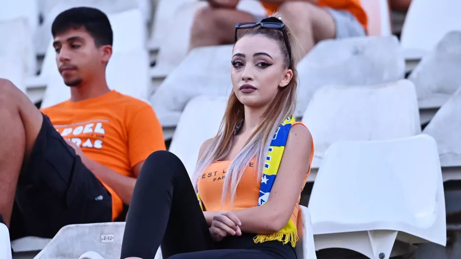 (Φώτος) Ο κόσμος στο ΑΠΟΕΛ-Εθνικός