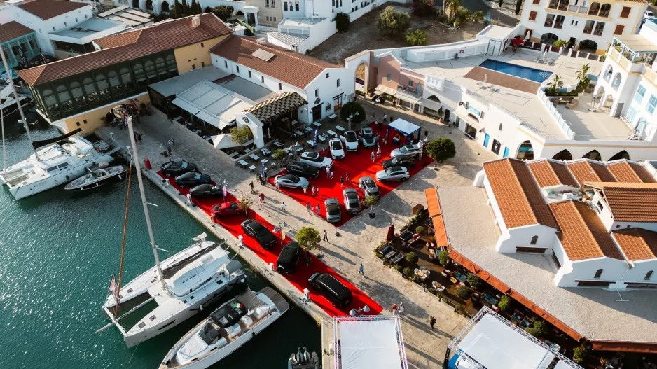 Εντυπωσιακή παρουσία της E-Cars Group στο Limassol Motion Event 2024