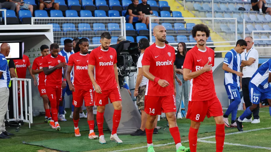 Είναι πολλά τα 9...