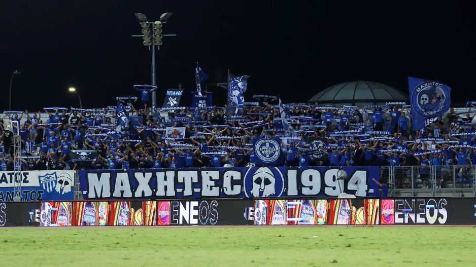 Αυτοί... πιστά εκεί