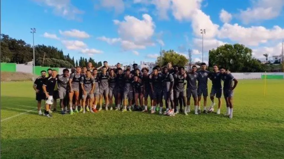 (BINTEO) ''Χρόνια Πολλά στον Πρόεδρο, Βάσο Θεοδώρου''