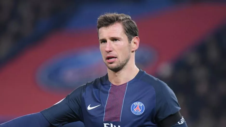 Krychowiak με Carcedo