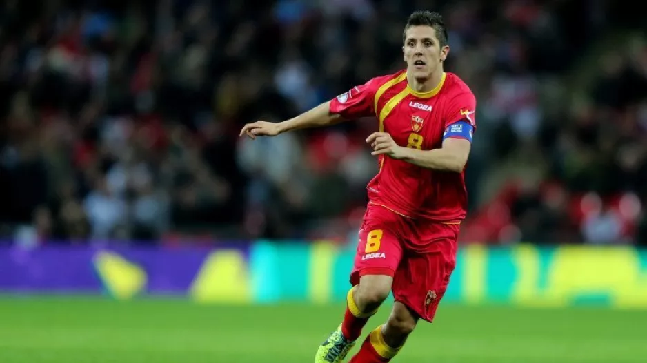 ΝΕΟ με Jovetic