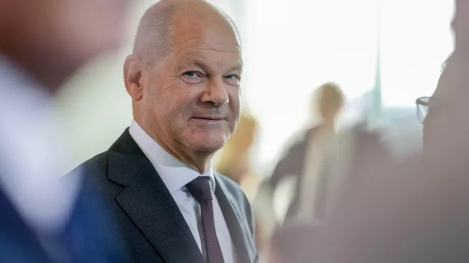 Τι σημαίνει για τον Σολτς η οριακή νίκη του SPD στο Βρανδεμβούργο -Η πρώτη ανάλυση 