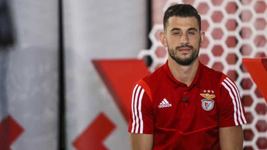 ΕΙΔΗΣΗ (Pizzi)