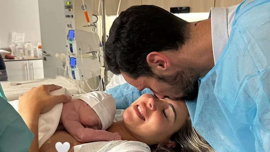 Σέρχιο Ρίκο: Γέννησε η σύζυγός του λίγους μήνες μετά το σοβαρό ατύχημα του ποδοσφαιριστή