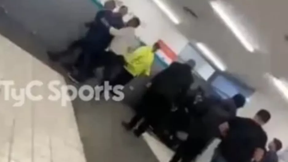  Βίντεο από την επίθεση του προέδρου της Τάγερες στους διαιτητές