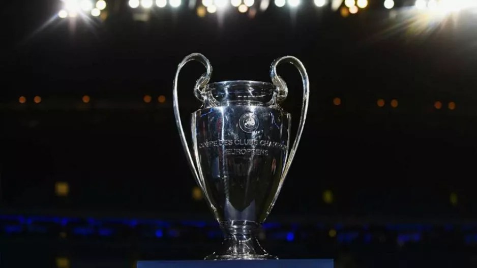 Ανακοινώνει την έδρα του τελικού Champions League για το 2027 η UEFA