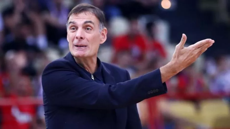 Μπαρτζώκας: «Δεν υπολογίζω σε Γκος και Μιλουτίνοφ για την Αρμάνι»