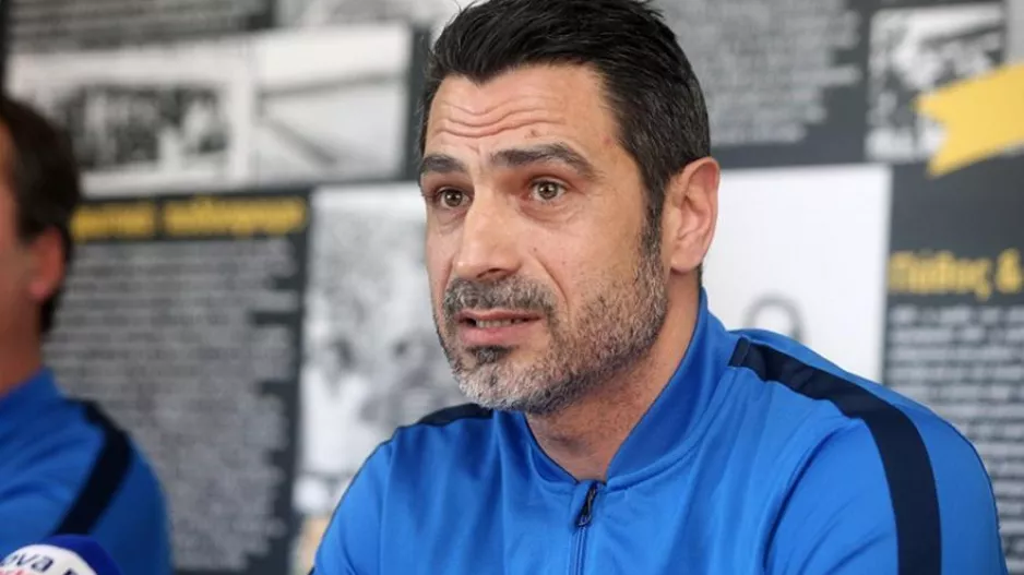 «Καιροσκόπος και φιλοχρήματος ο Λουτσέσκου-Υποτιμά τη χώρα που βγάζει το ψωμί του»