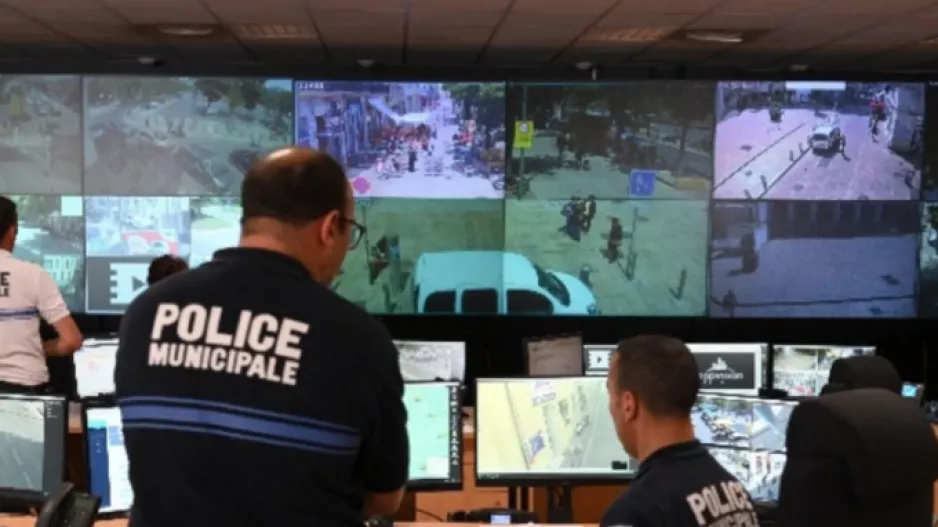 Άγνωστοι μαχαίρωσαν τουλάχιστον 50 φορές 15χρονο και τον έκαψαν ζωντανό
