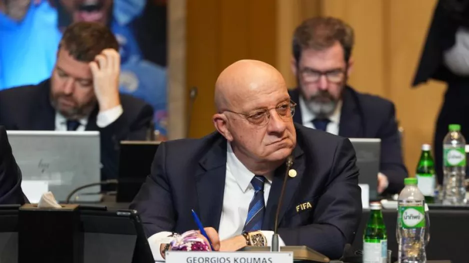 Σε συνεδρία της FIFA στη Ζυρίχη ο Γιώργος Κούμας
