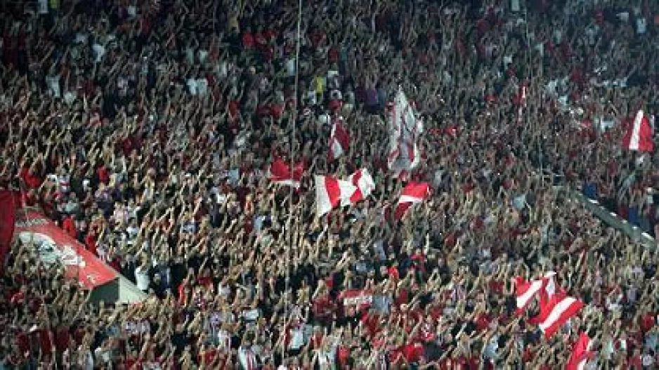 Φουλ για sold out με Λεβαδειακό!