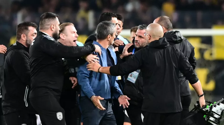  Σε απολογία Λουτσέσκου και Λαμέλα