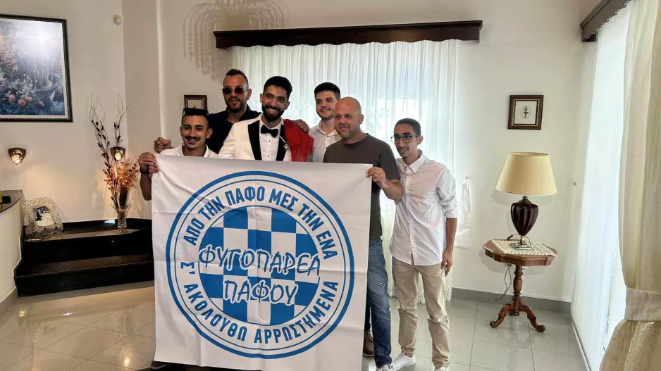 Γάμος αλά... Απόλλων στην Πάφο!
