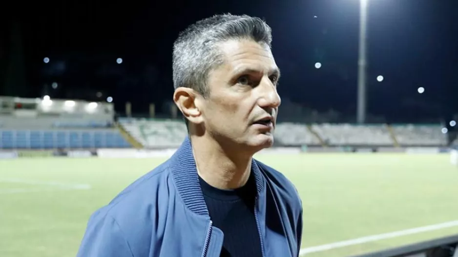 Περιμένει Κοτάρσκι και «τσεκάρει» τους 5 ο Λουτσέσκου