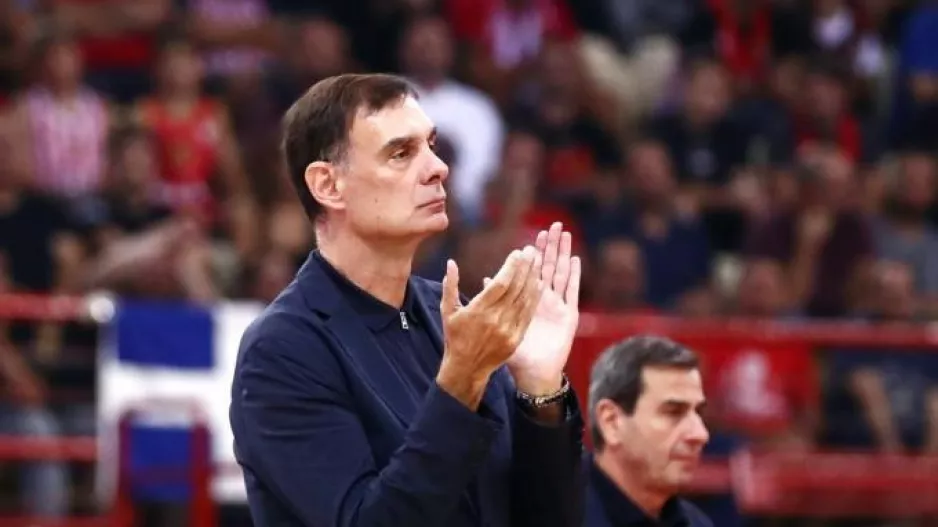 Μπαρτζώκας: «Εμπιστευόμαστε όλους τους παίκτες μας - Το ροτέισον δεν είναι τιμωρία»