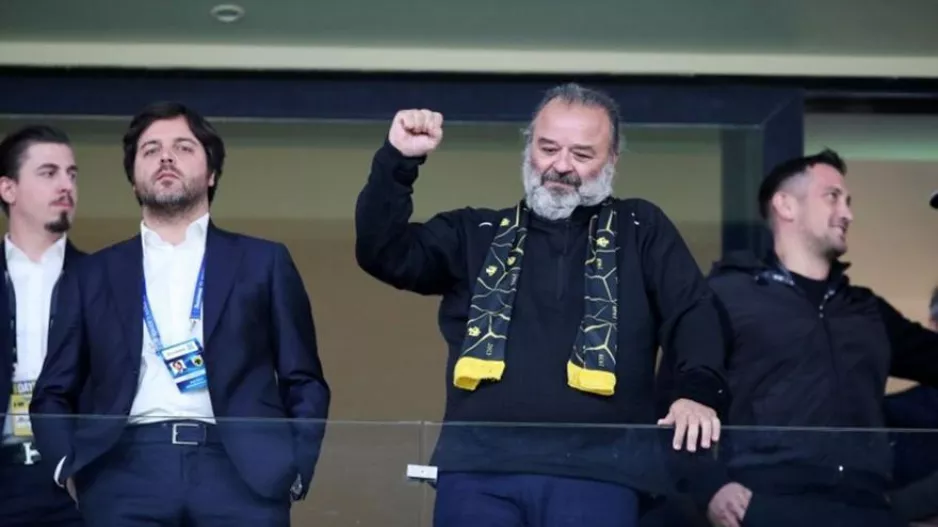 Ηλιόπουλος: «Ψευτομαγκιές που δείχνουν το επίπεδό τους και την ανησυχία τους για το μέλλον»