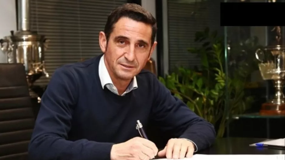 Και επίσημα στο ΑΠΟΕΛ ο Χιμένεθ 