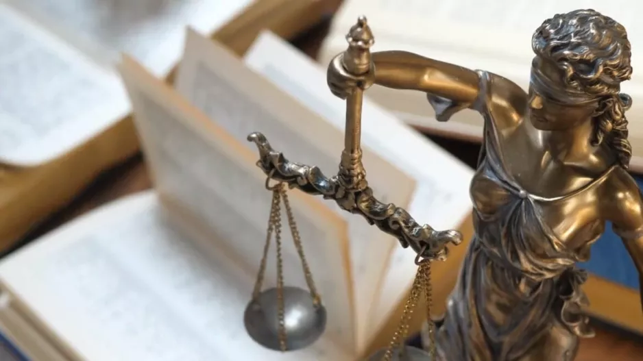 Ποινές φυλάκισης 11 χρόνων σε 22χρονη και 20χρονη