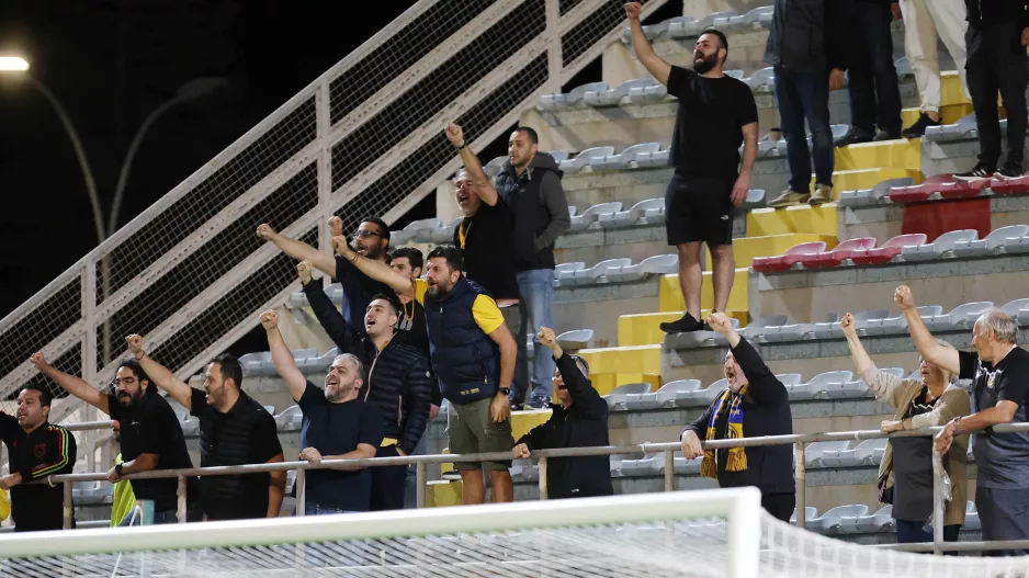 Με πάθος!