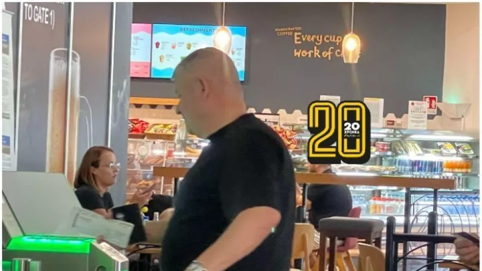 Με Ντουμπόφ η πτήση 