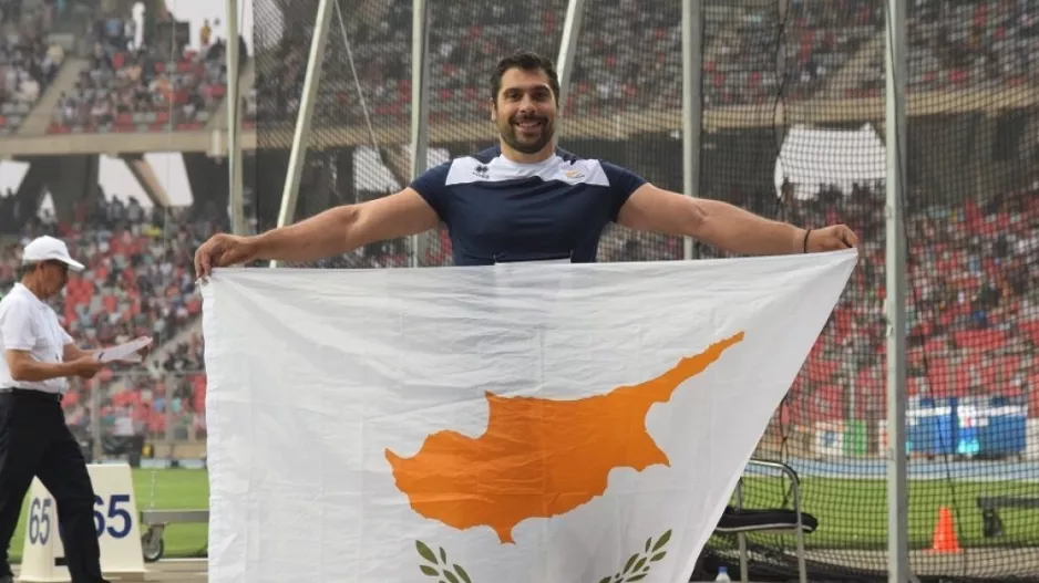 Ένας Ολυμπιονίκης στέλνει το μήνυμα: «Είμαστε δίπλα σας…»
