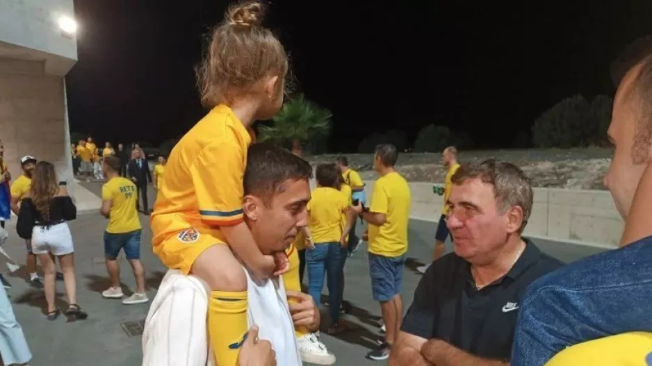 Πόλος έλξης ο Χάτζι - Φώτο... με Γκραντινάρου (φώτος)