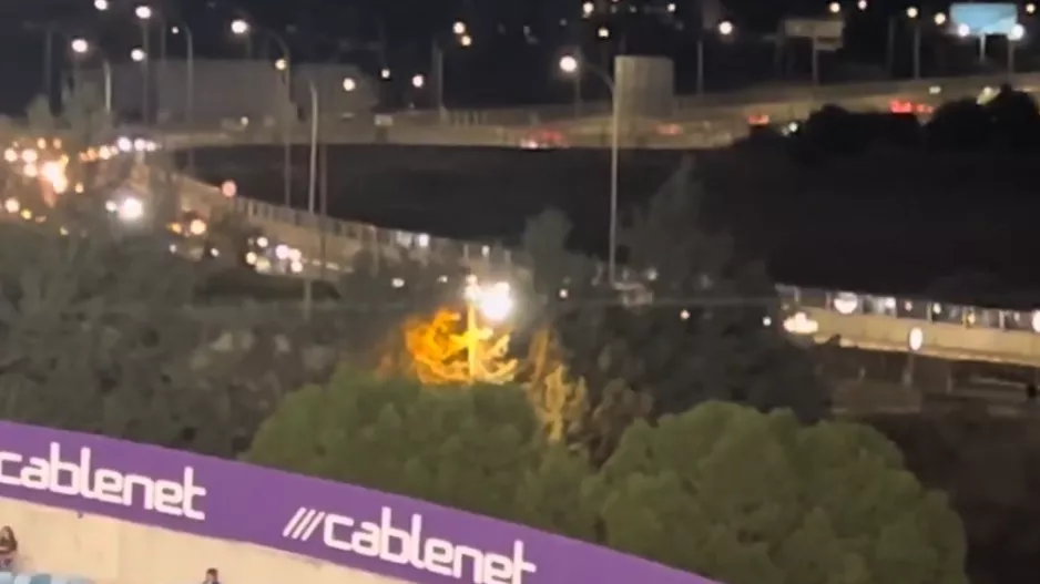 Η πορεία των οπαδών του ΑΠΟΕΛ στο ΓΣΠ (Βίντεο Kerkida)