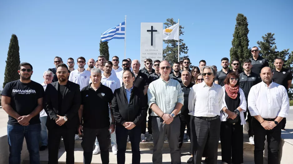 Ανόρθωση-ΠΑΟΚ/Κοινή επίσκεψη στον «Τύμβο Μακεδονίτισσας»