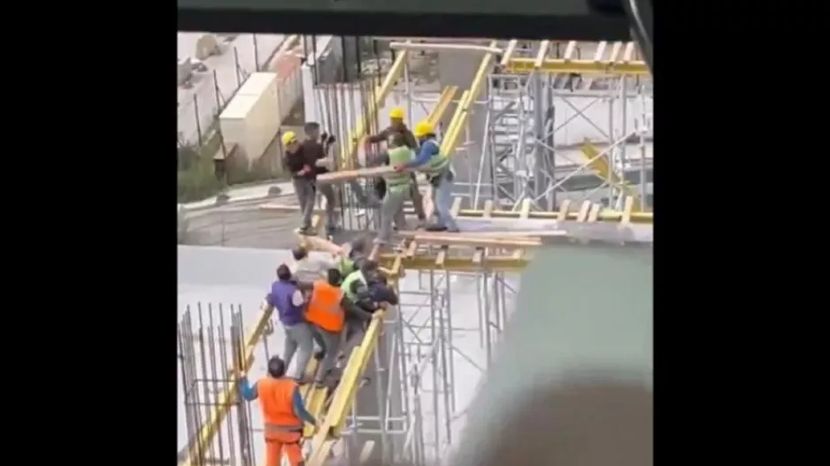 Βίντεο από τη συμπλοκή μεταξύ εργατών στο «Καμπ Νου»
