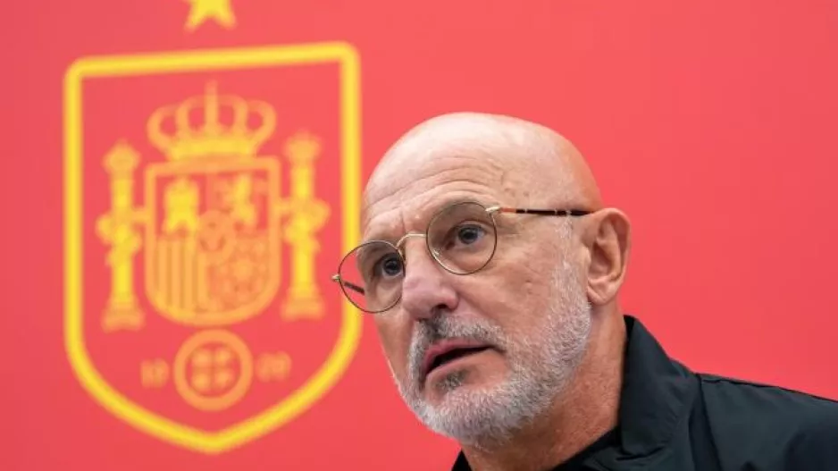 Ντε Λα Φουέντε: «Συγχαρητήρια στον Ινιέστα για όσα έκανε, ο Ρόδρι είναι ο καλύτερος στον κόσμο»